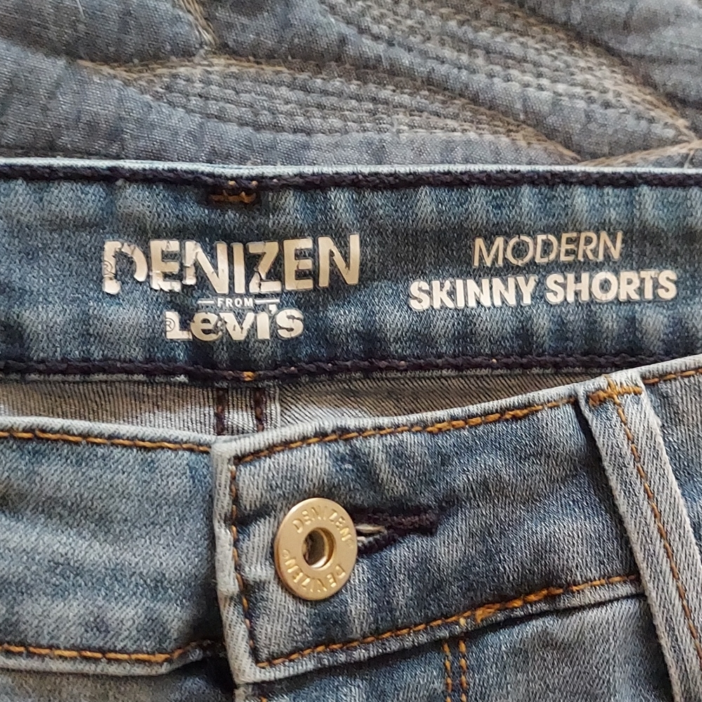 Denum Bermuda shorts - Picture 2 of 3